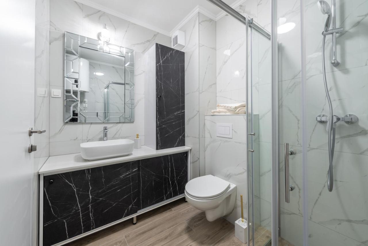 Royal Luxuria Modern Studio Дубровник Екстериор снимка